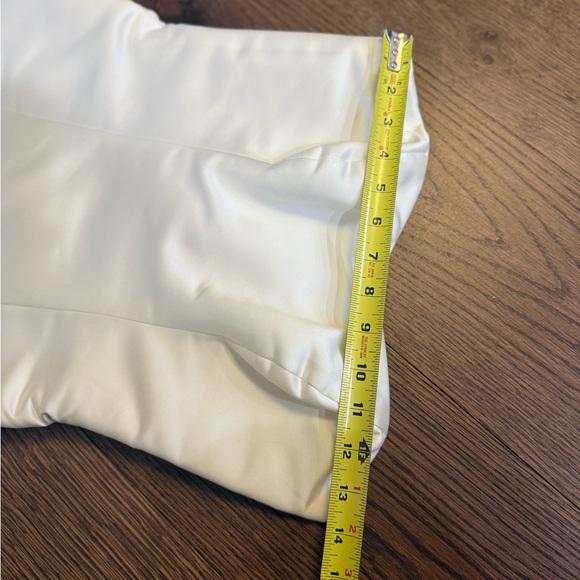 Oleg Cassini mermaid wedding dress size 2 - Picture 4 of 6